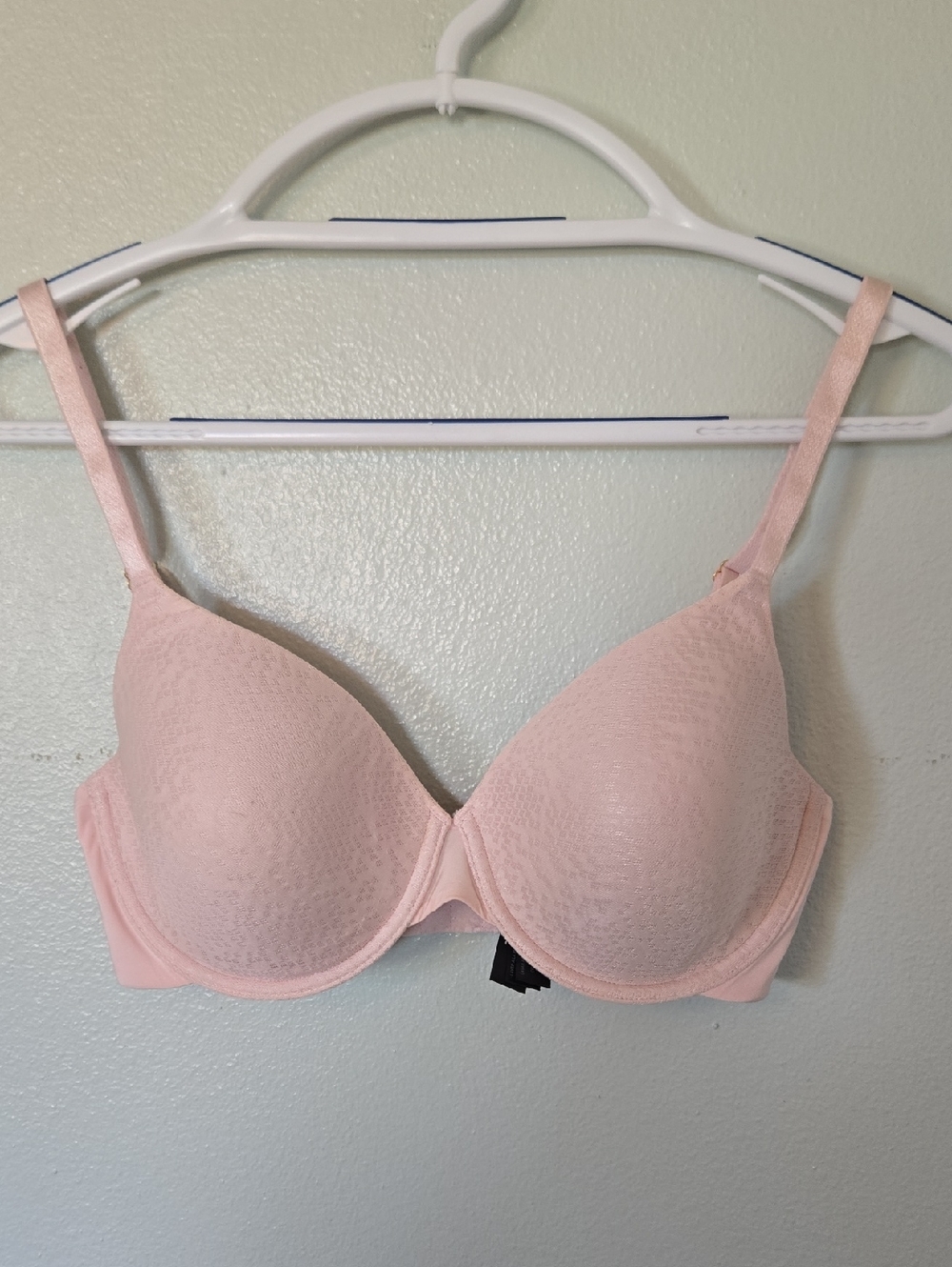 Natori | Light Pink Padded Underwire Bra Size 32DD